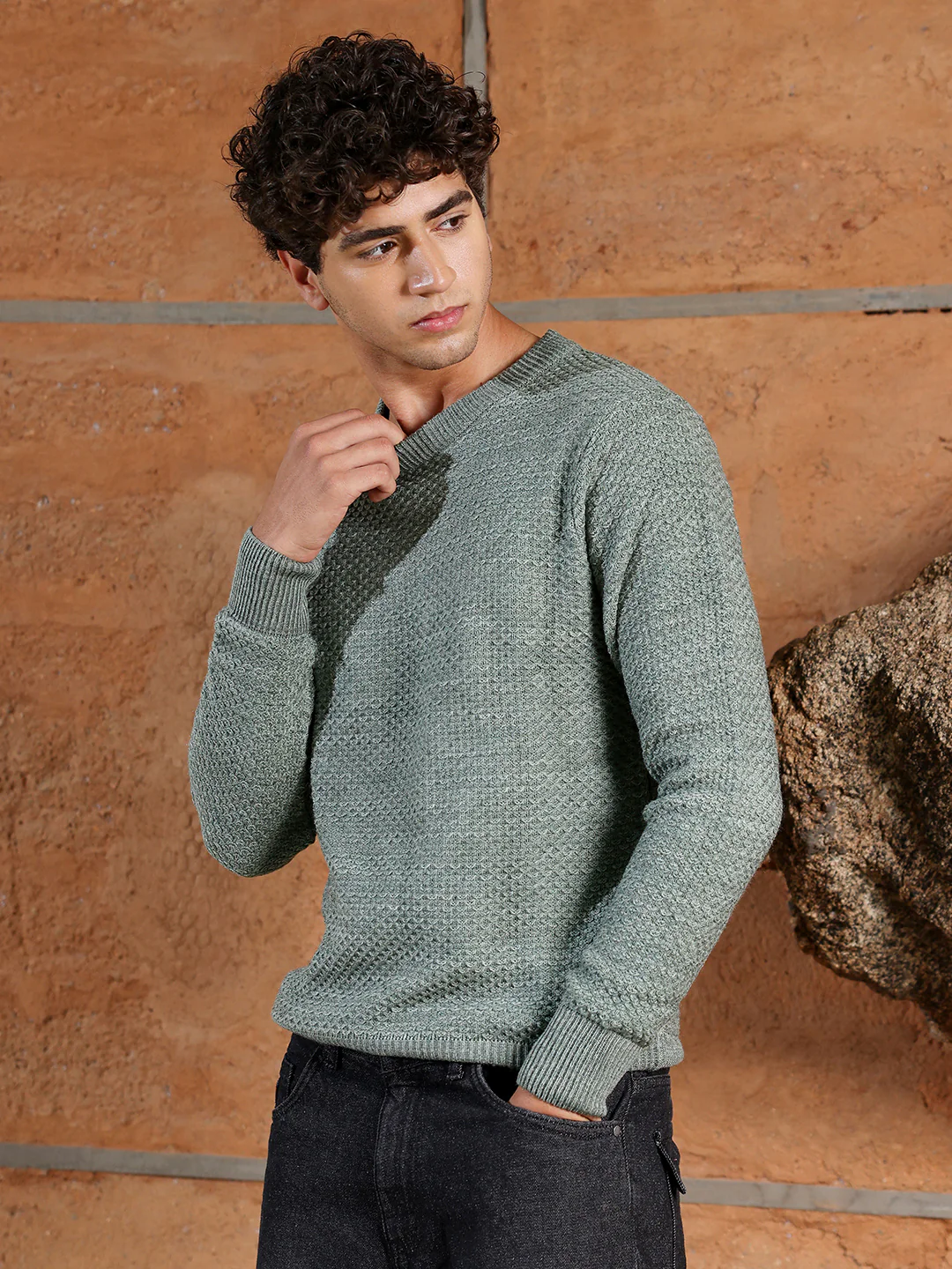 Textured Knit Pullover Sweater - Image 20