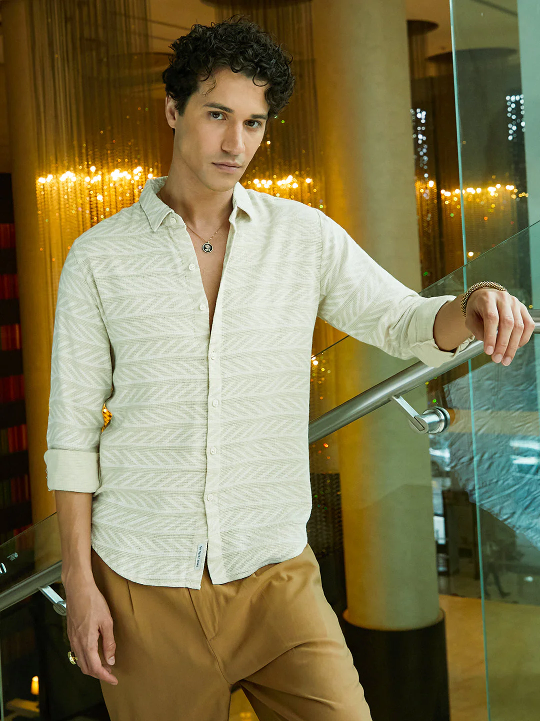 Contrast-Lined Shirt - Image 2