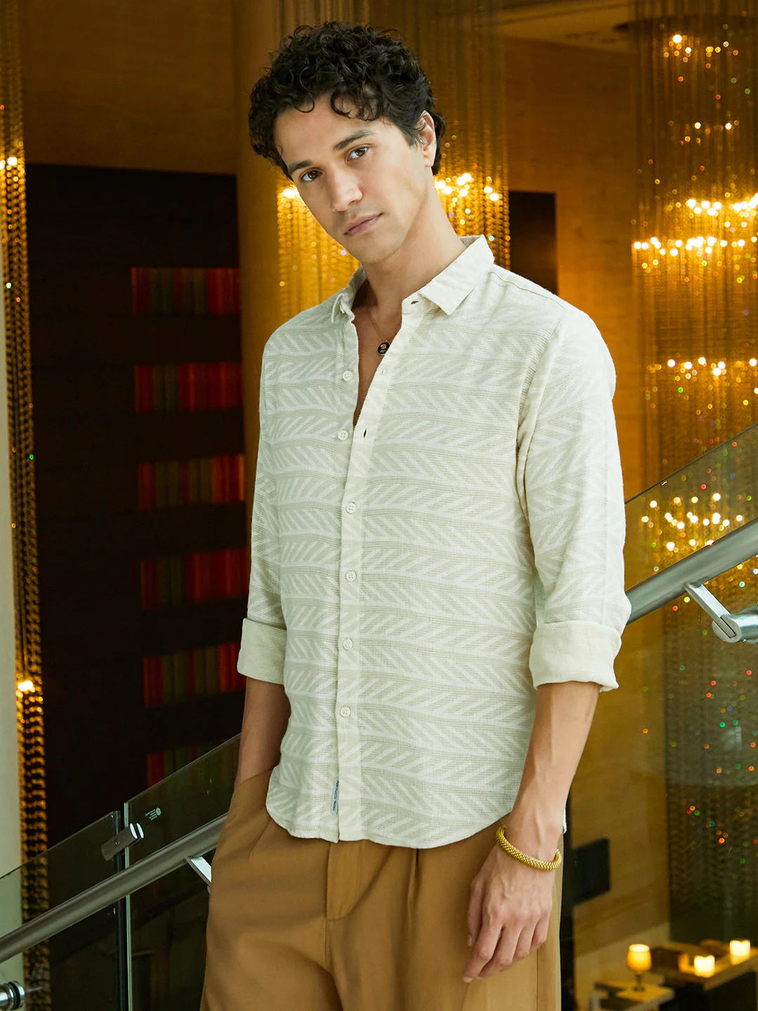 Contrast-Lined Shirt - Image 3