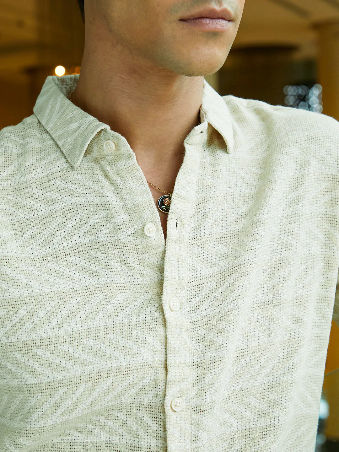 Contrast-Lined Shirt - Image 7