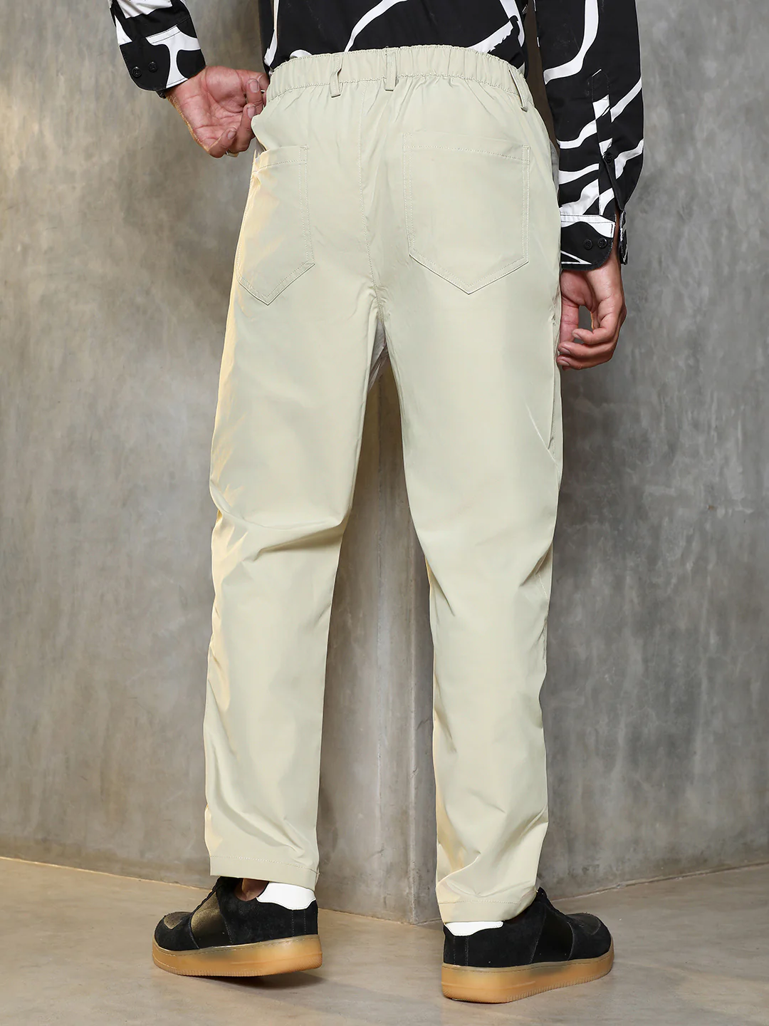 Lightweight - Pleated Parachute Trousers - Image 11