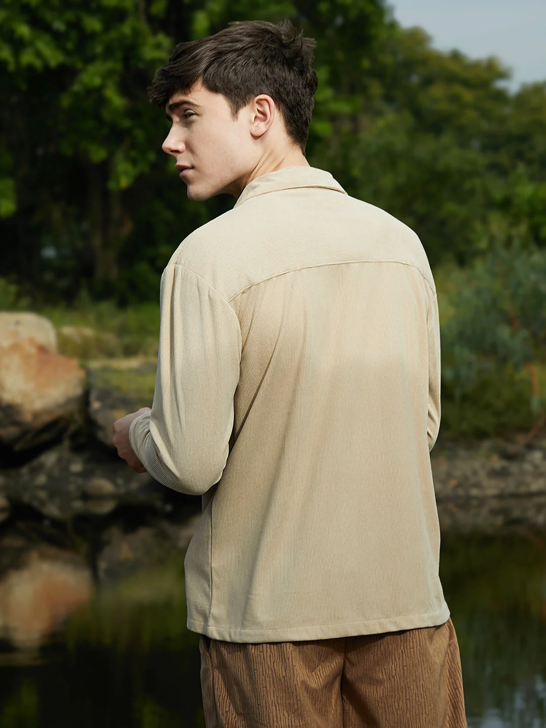 Ribbed Oversized Shirt - Image 4