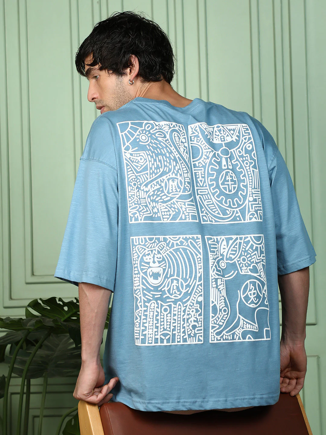 Animal-Farm Imprint Oversized T-Shirt - Image 4
