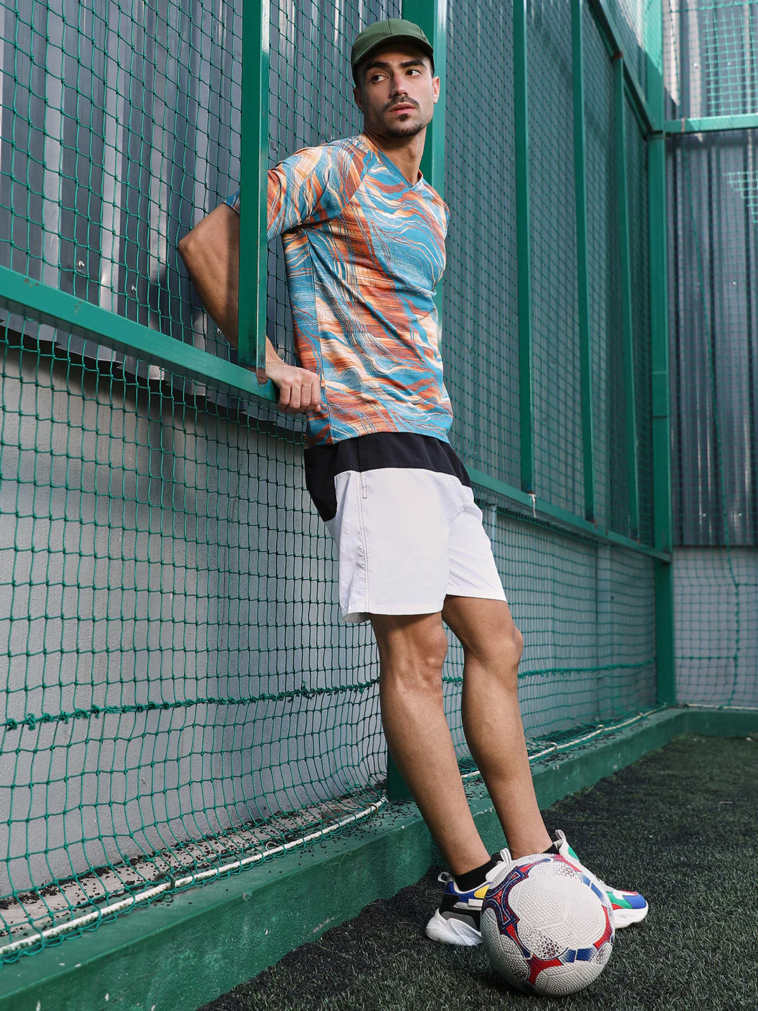 Lined-Dye Activewear T-Shirt - Image 6