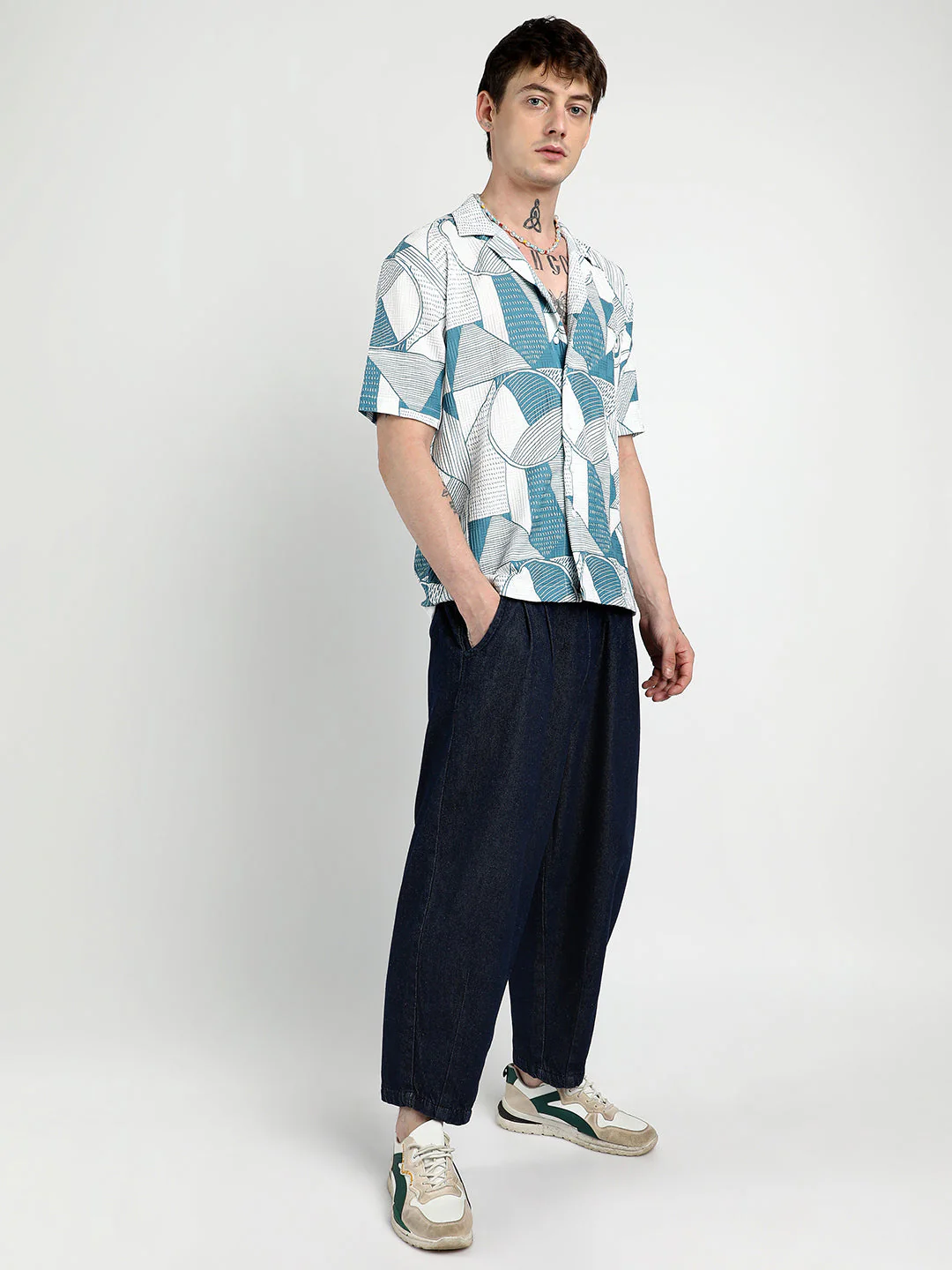 Oversized Geometric Lined Shirt - Image 5