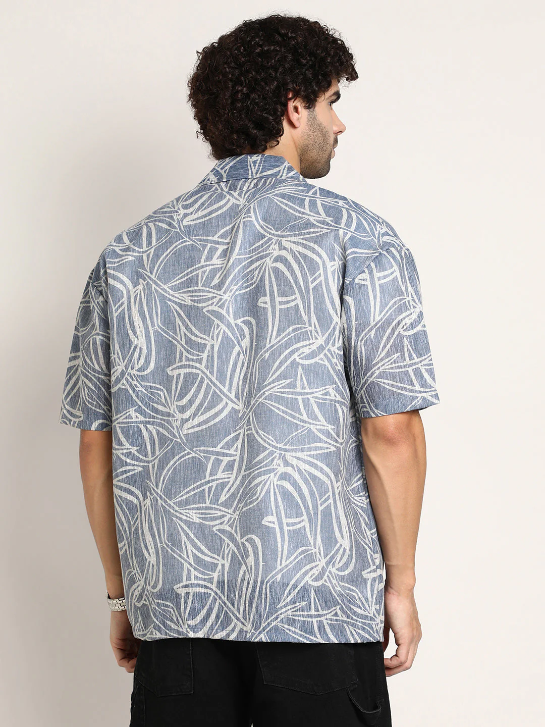 Vine-Lines Resort Oversized Shirt - Image 4