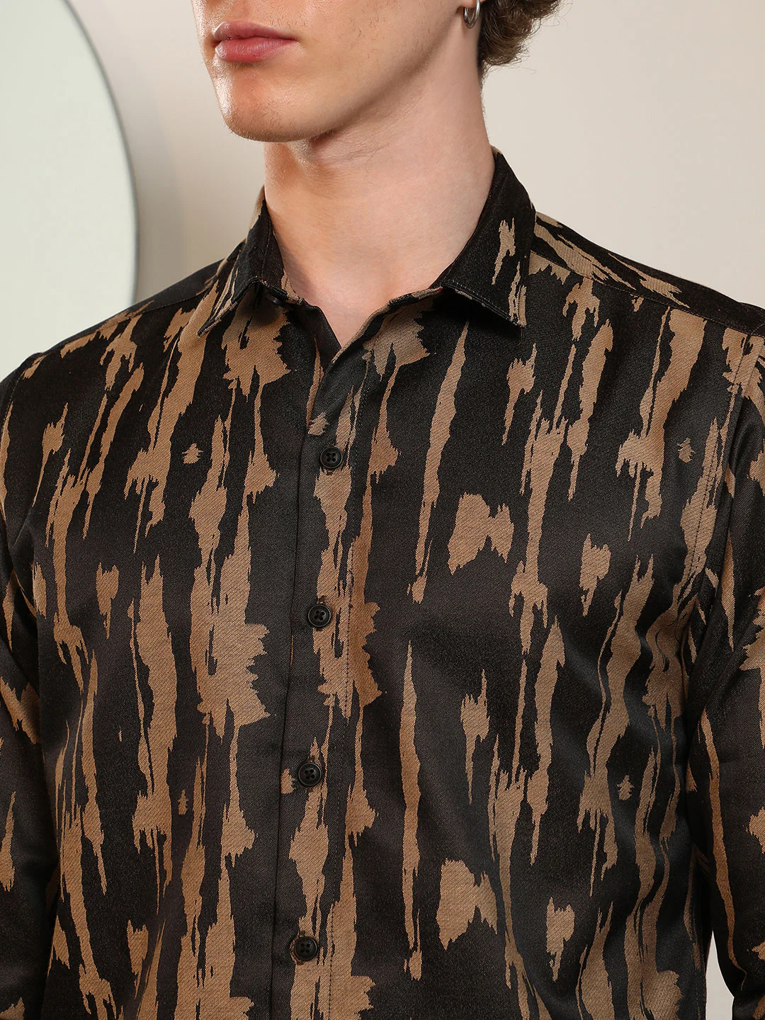 Tailored Fit Abstract Pattern Full Sleeve Shirt - Image 7