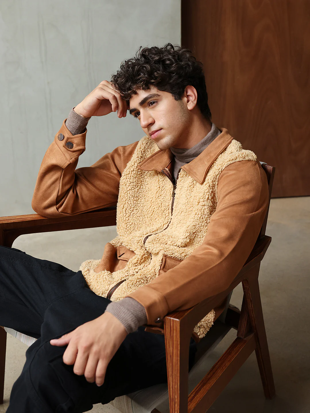 Contrast Sherpa Jacket - Image 10