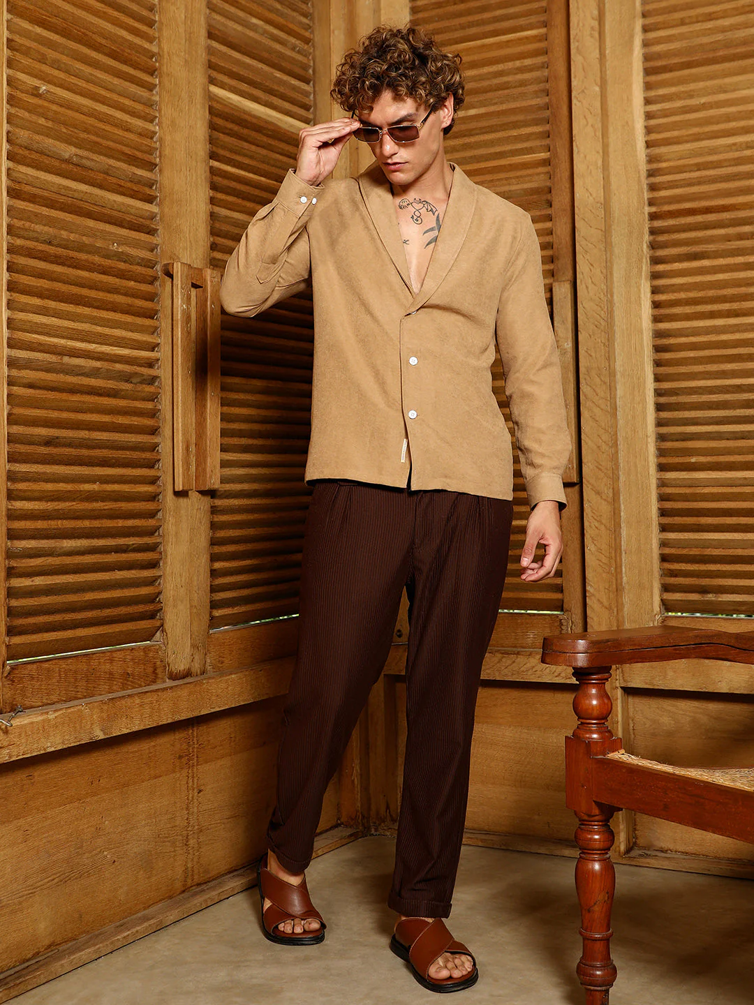 Solid Shawl Collar Oversized Shirt - Image 6