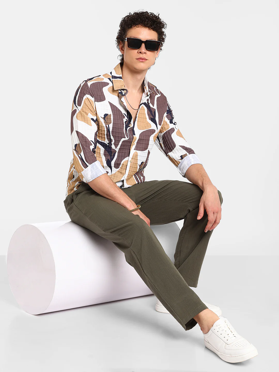 Abstract Tulip Shirt - Image 14