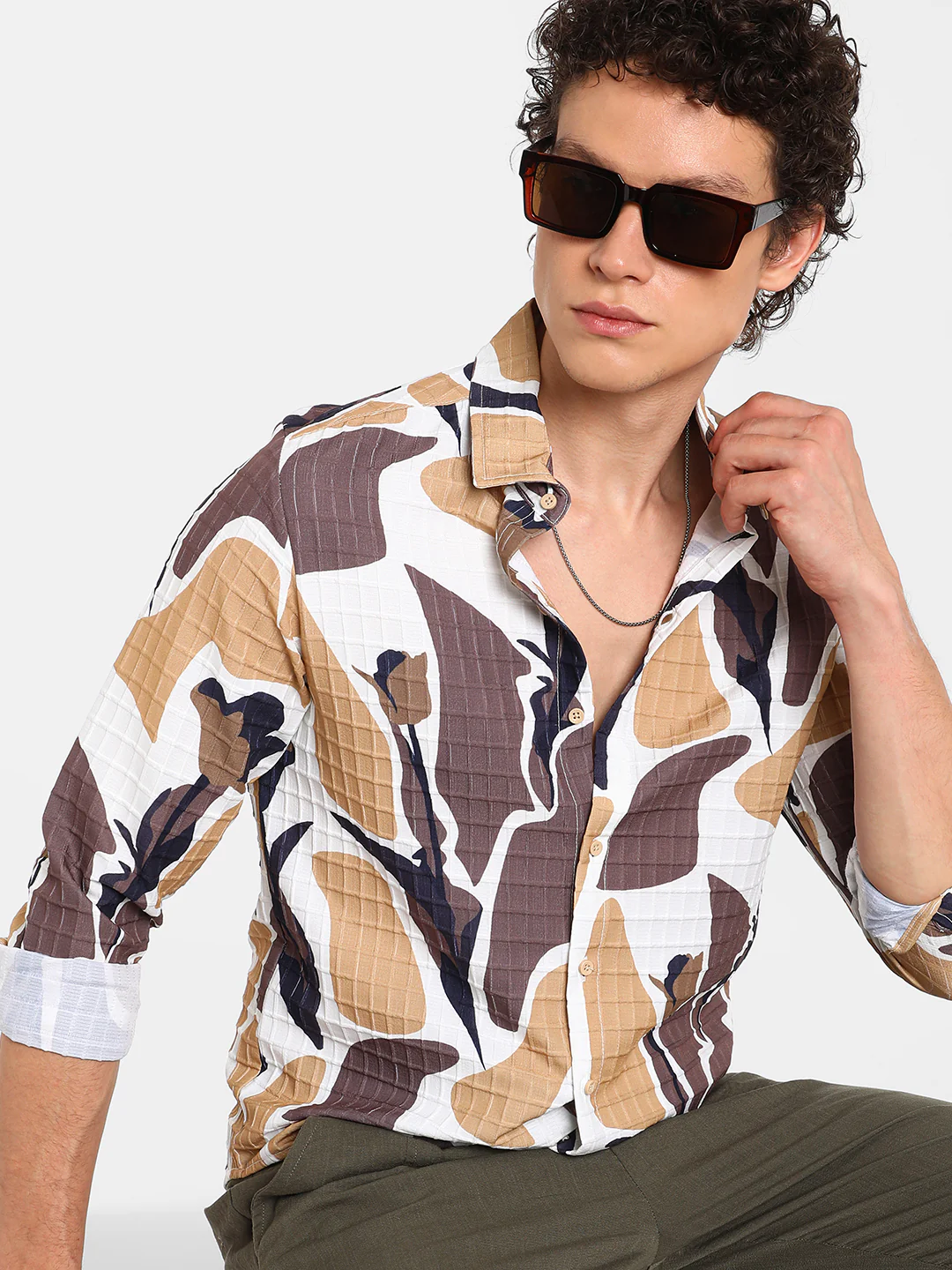 Abstract Tulip Shirt - Image 9