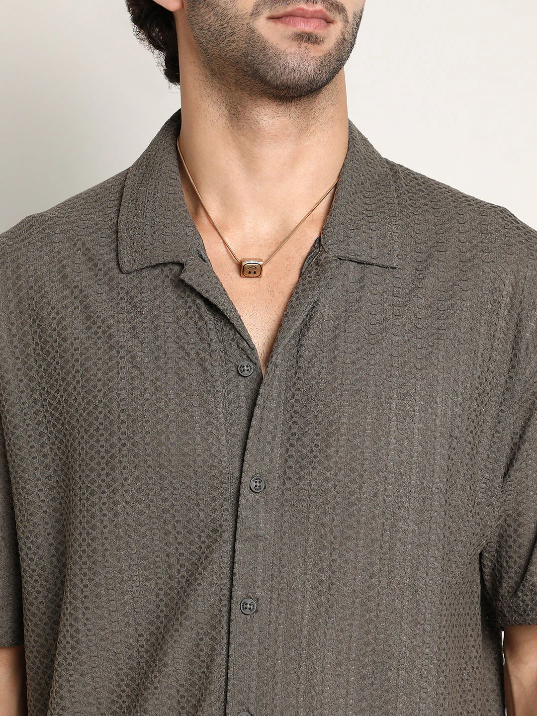 Zigzag-Helix Resort Oversized Shirt - Image 7