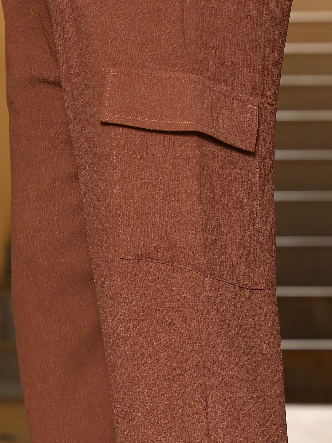 Pleated-Textured Cargo Trousers - Image 8