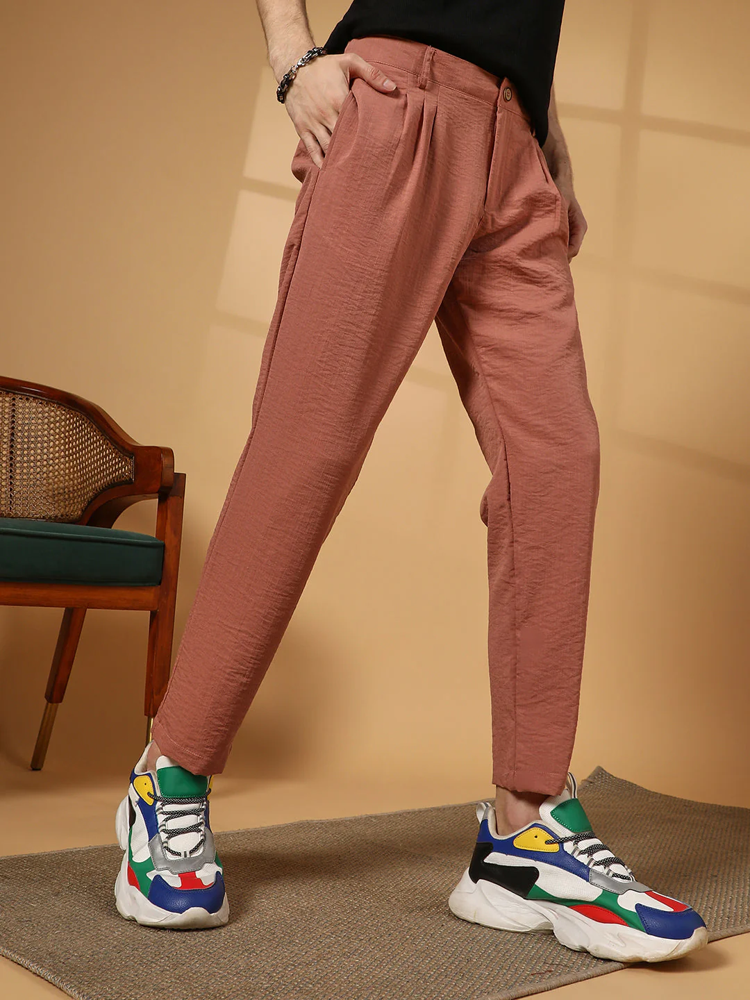 Lightweight - Crinkled Tailored Trousers