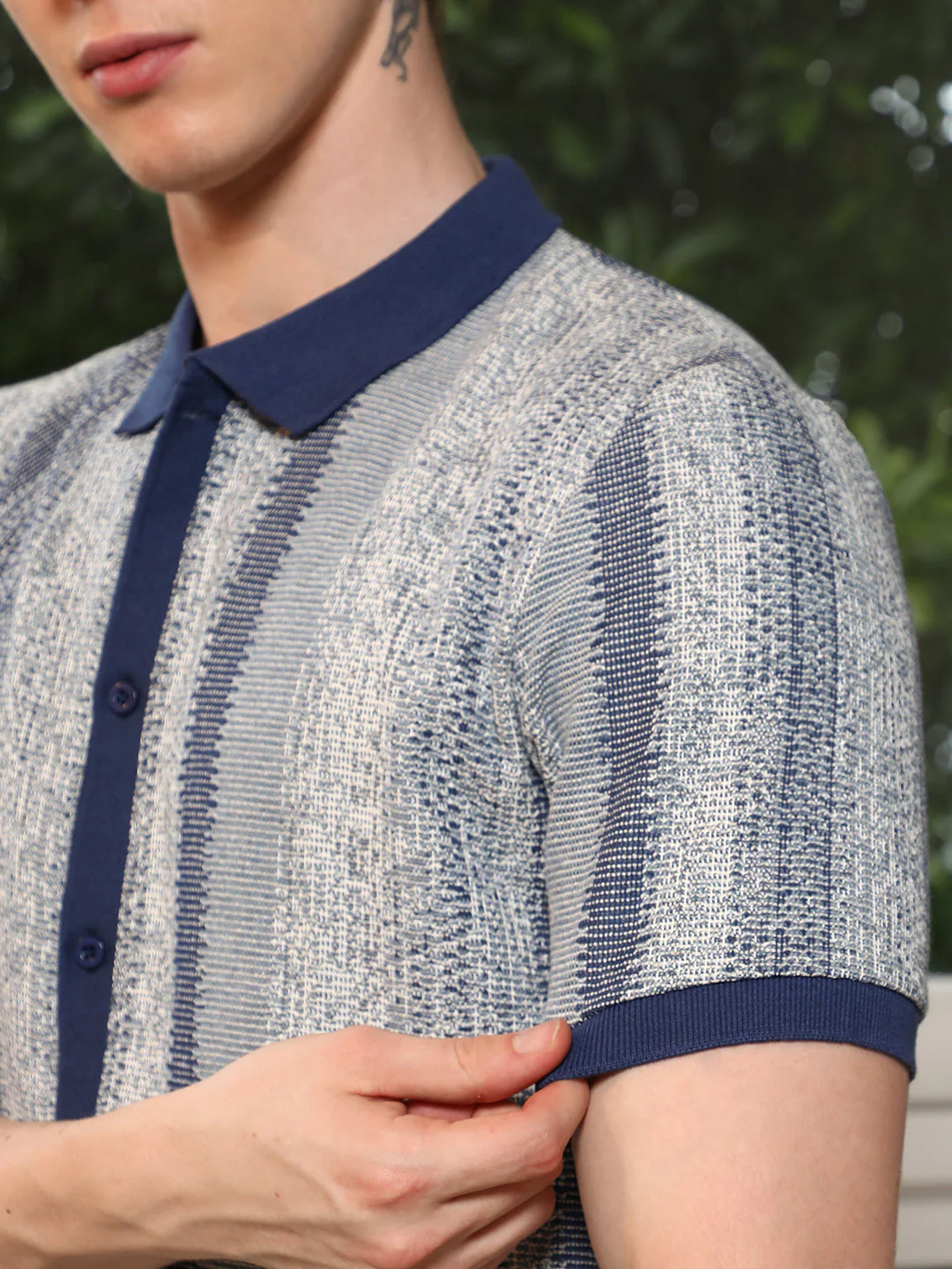 Textured Cotton Blend Cuban Collar Shirt With Vertical Stripes - Image 10