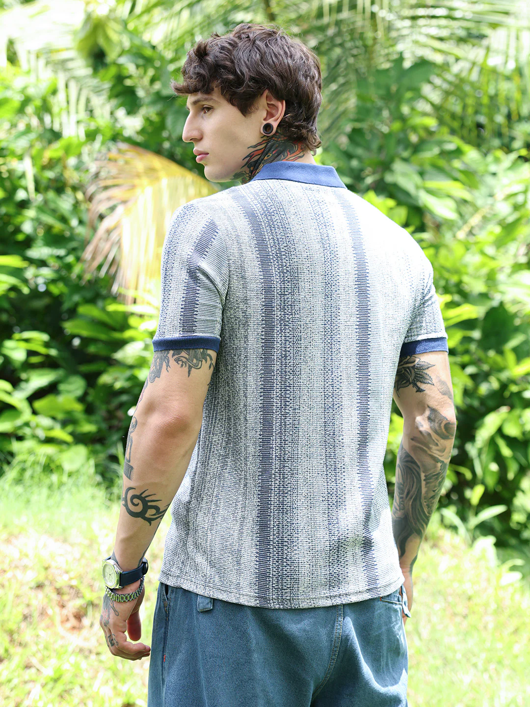 Textured Cotton Blend Cuban Collar Shirt With Vertical Stripes - Image 11