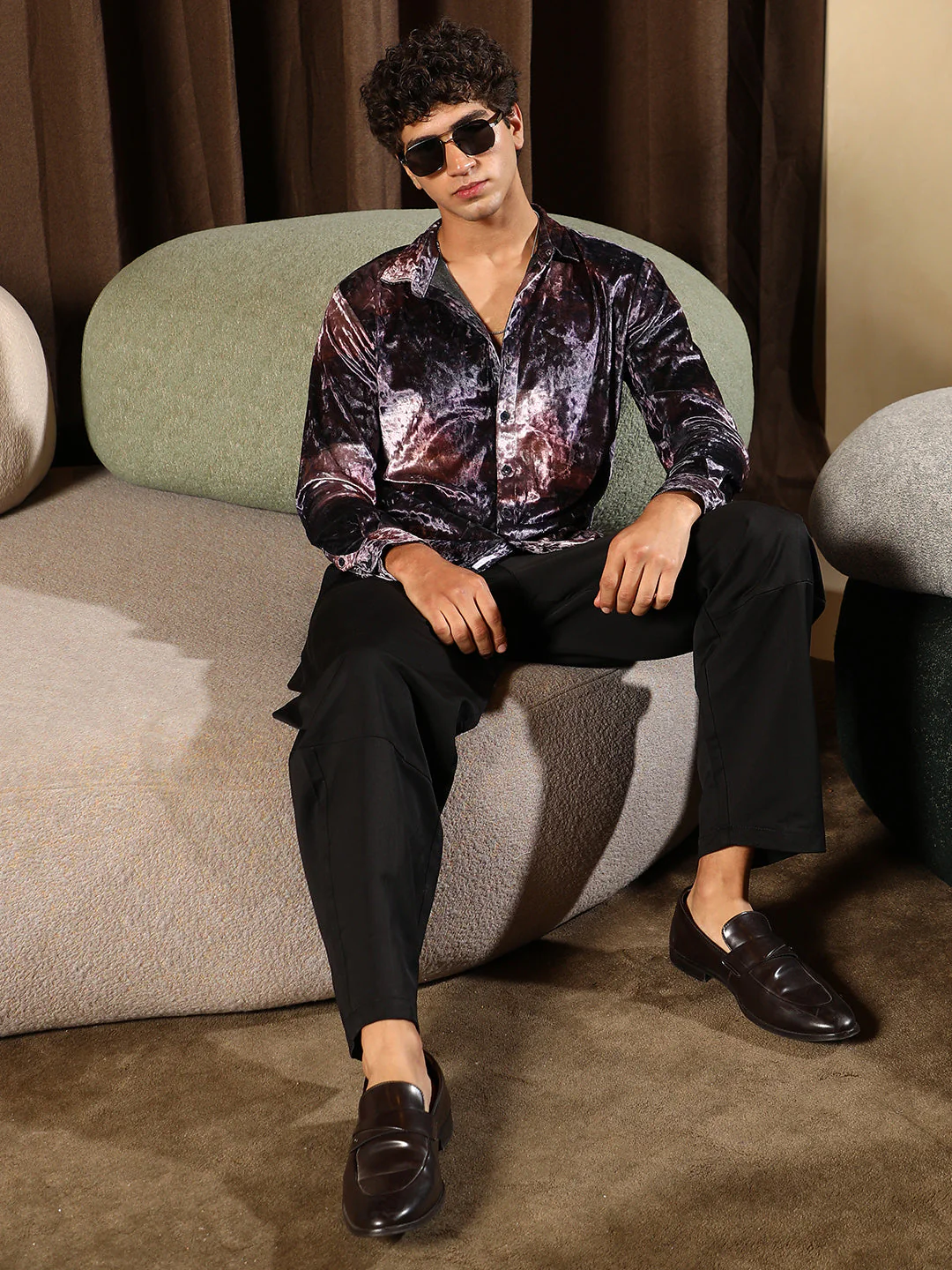 Contrast-Blur Imprint Velvet Shirt - Image 6