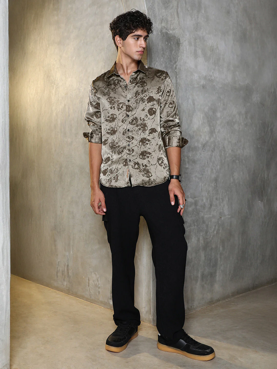 Faded-Flora Jacquard Shirt - Image 5