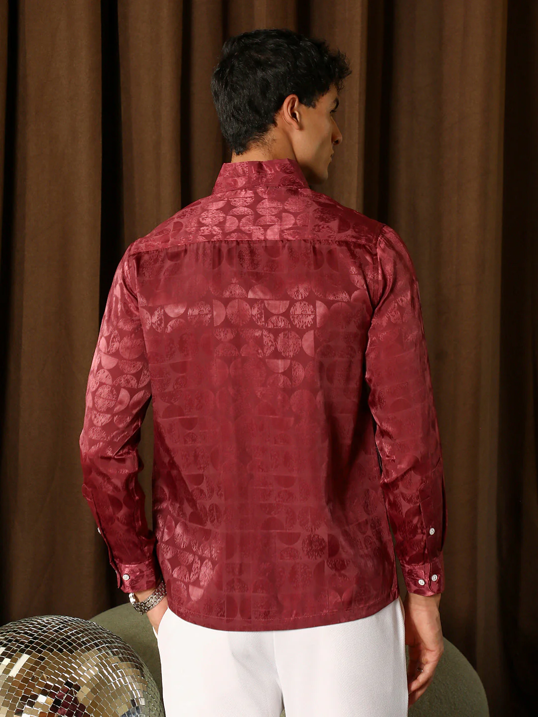 Semicurve-Jacquard Satin Shirt - Image 4