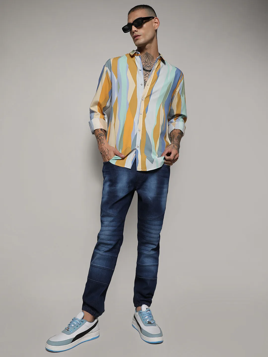Contrast Abstract Print Shirt - Image 6