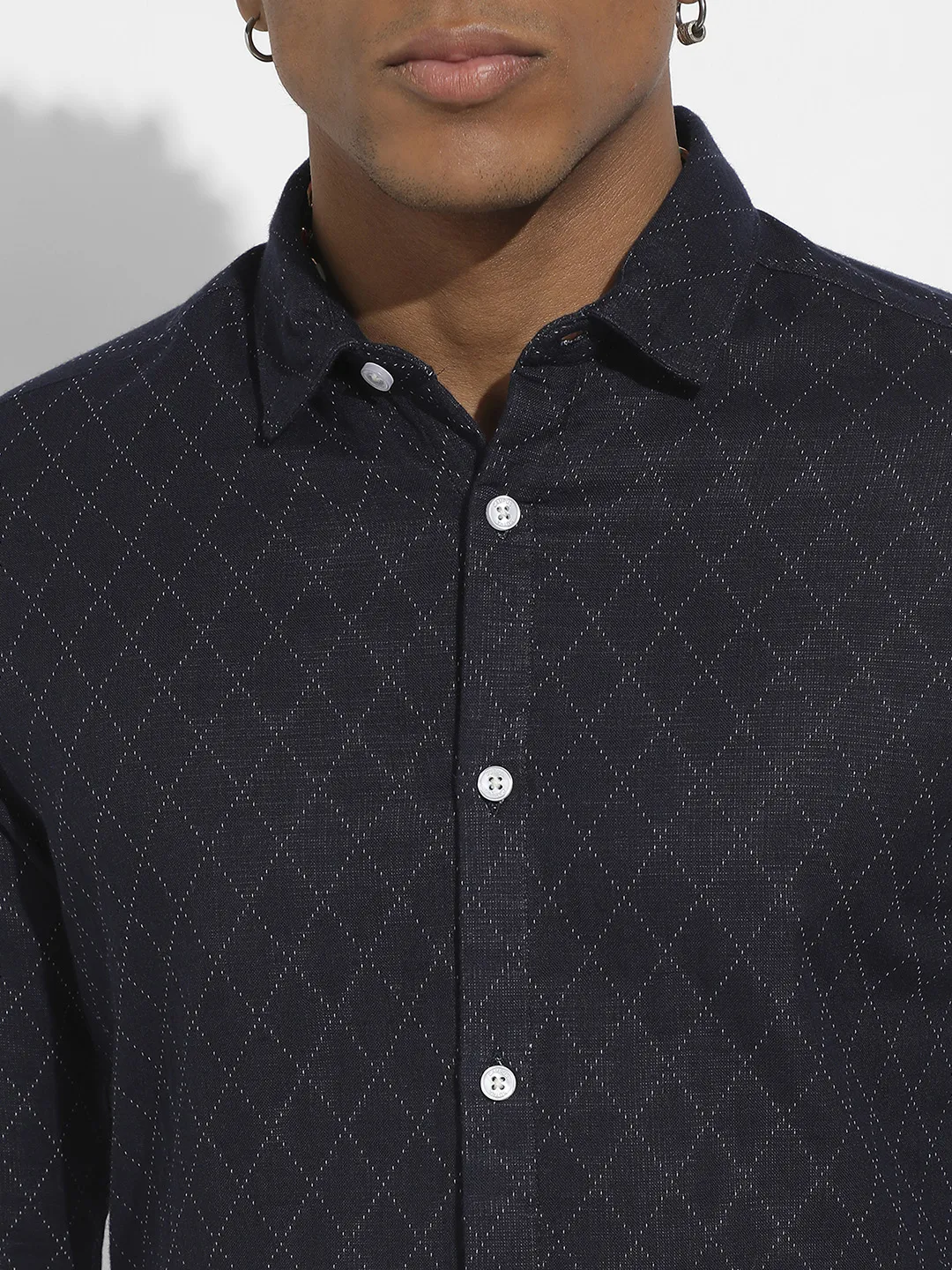 Chalk Diamomd Shirt - Image 7