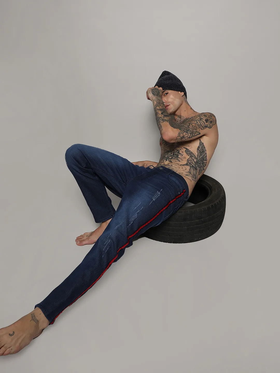 Contrast Side-Striped Denim Jeans - Image 6
