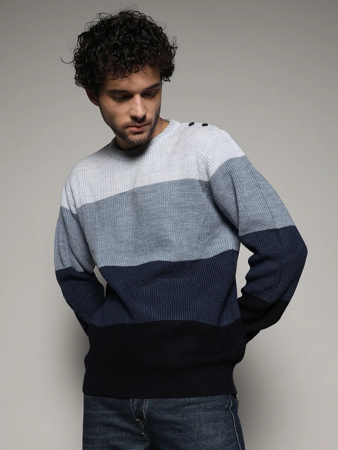 Contrast Panel Sweater - Image 5