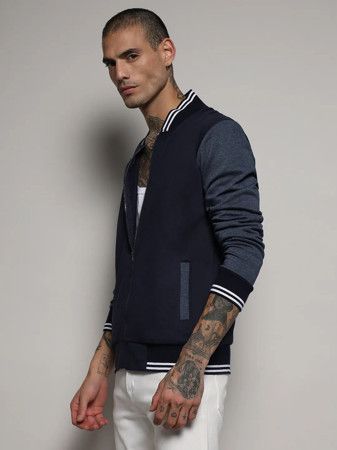Zip-Front Jacket With Contrast Striped Hem - Image 3