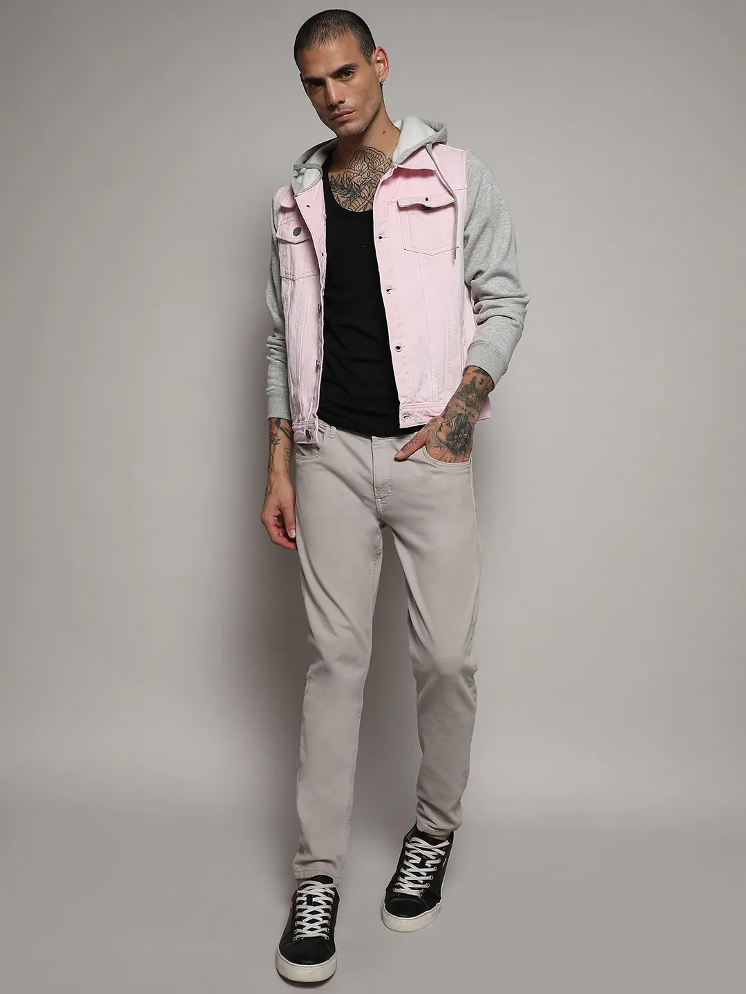 Medium-Wash Denim Jacket With Sweatshirt Sleeve - Image 5