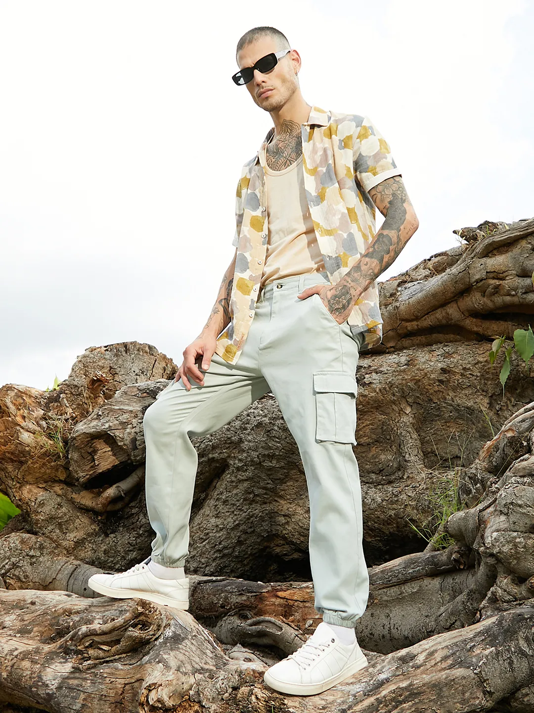 Cuffed Hem Cargo Trousers - Image 4