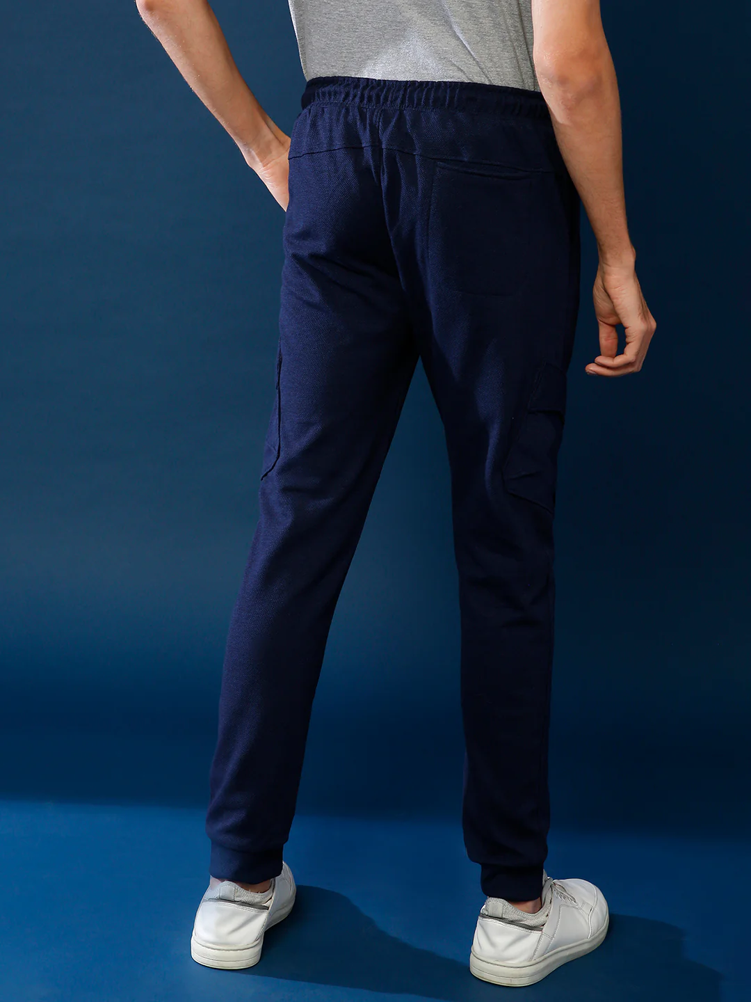 Essential Jogger - Image 4