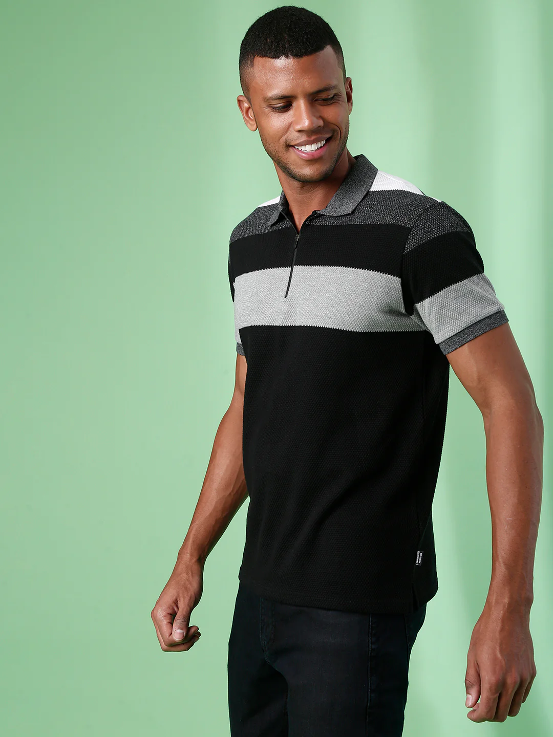 Color Block T-Shirt - Image 3