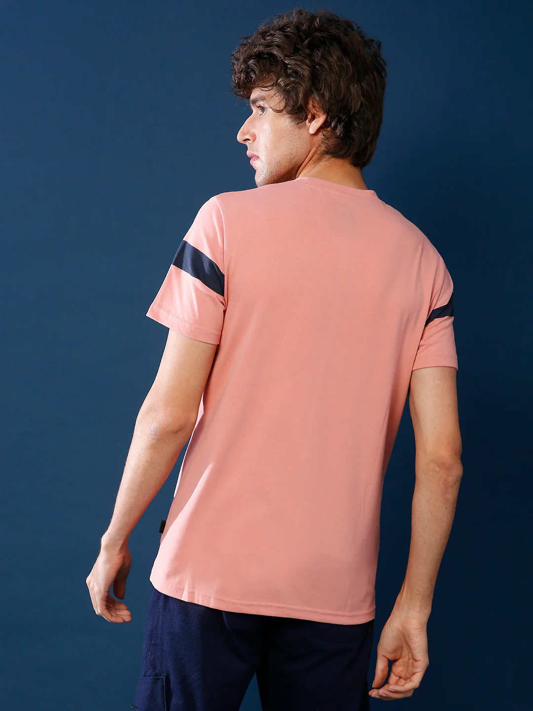 Round Neck T-Shirt - Image 5