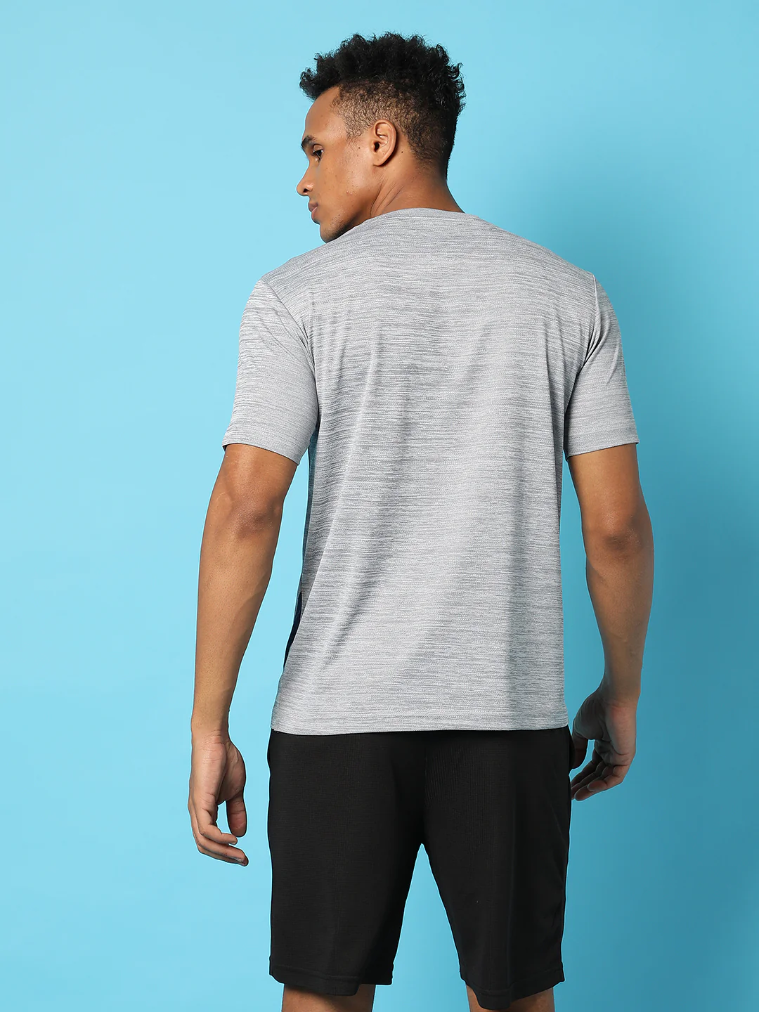 Solid Round Neck T-Shirt - Image 4
