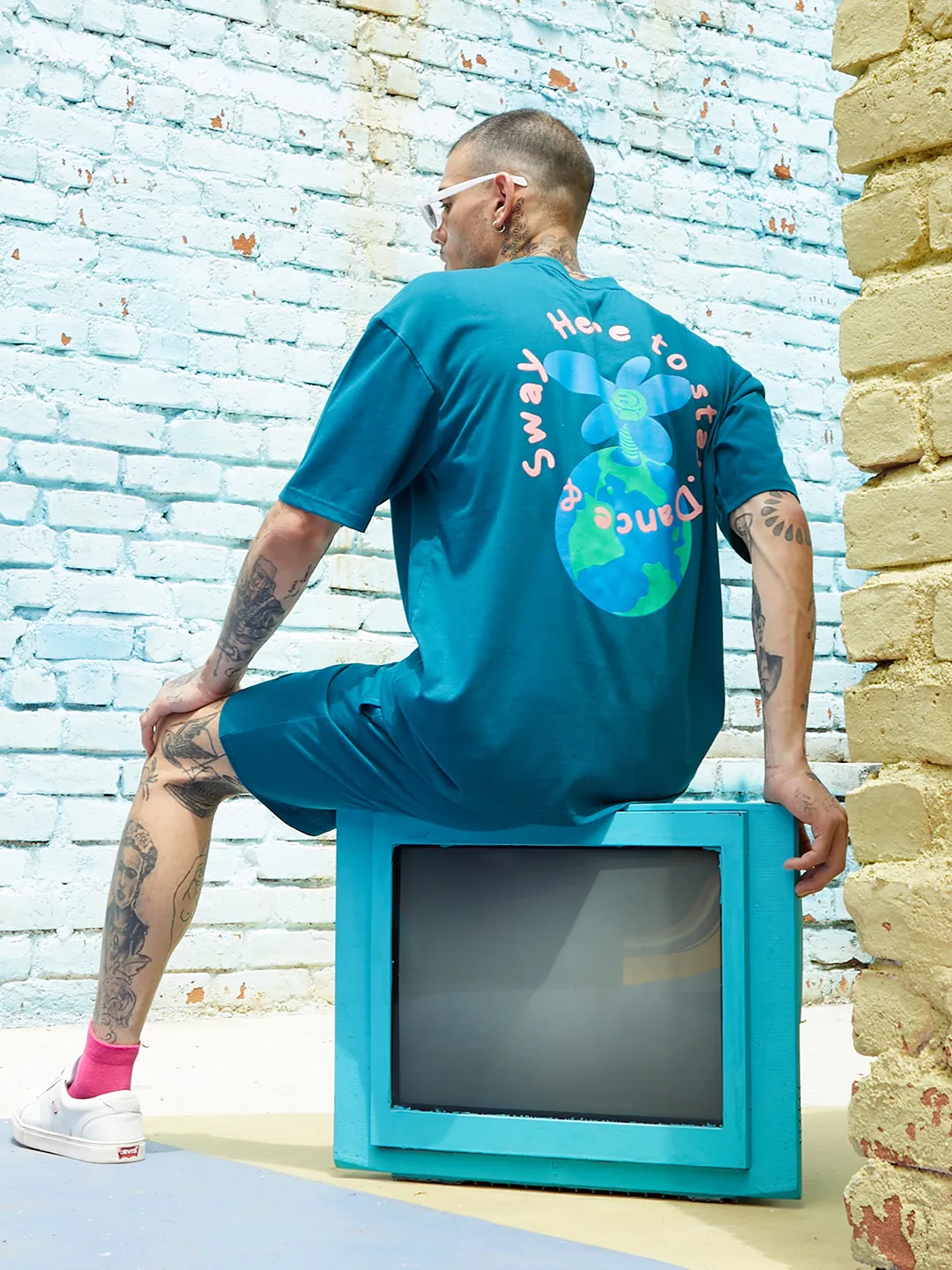 Teal Blue Oversized Orange Mouth Co-Ord Set - Image 2
