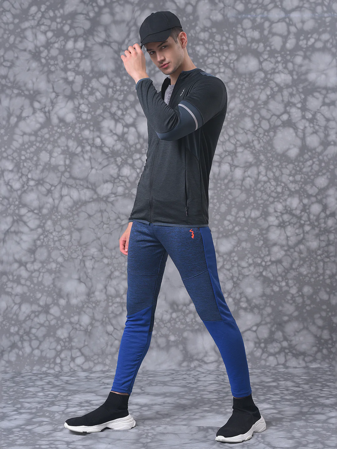 Solid Stylish Casual & Sports Tracksuit