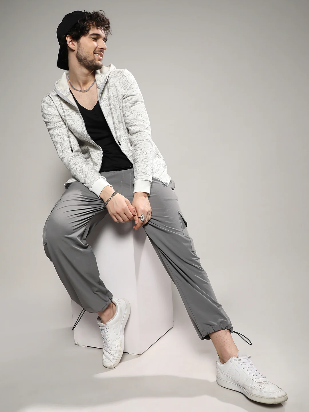 Contrast Fluid Zip Front Hoodie - Image 6