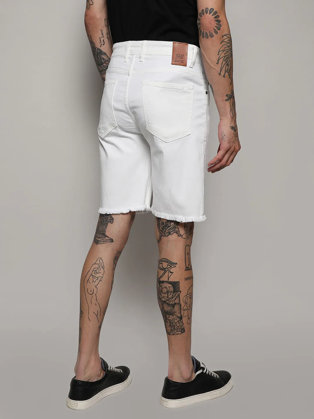 Ripped Hem Denim Shorts - Image 4